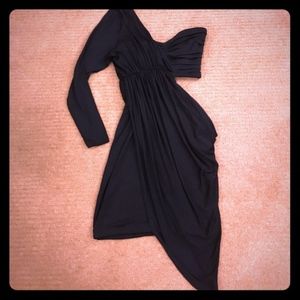 Architectural marvel of a dress! ❤️